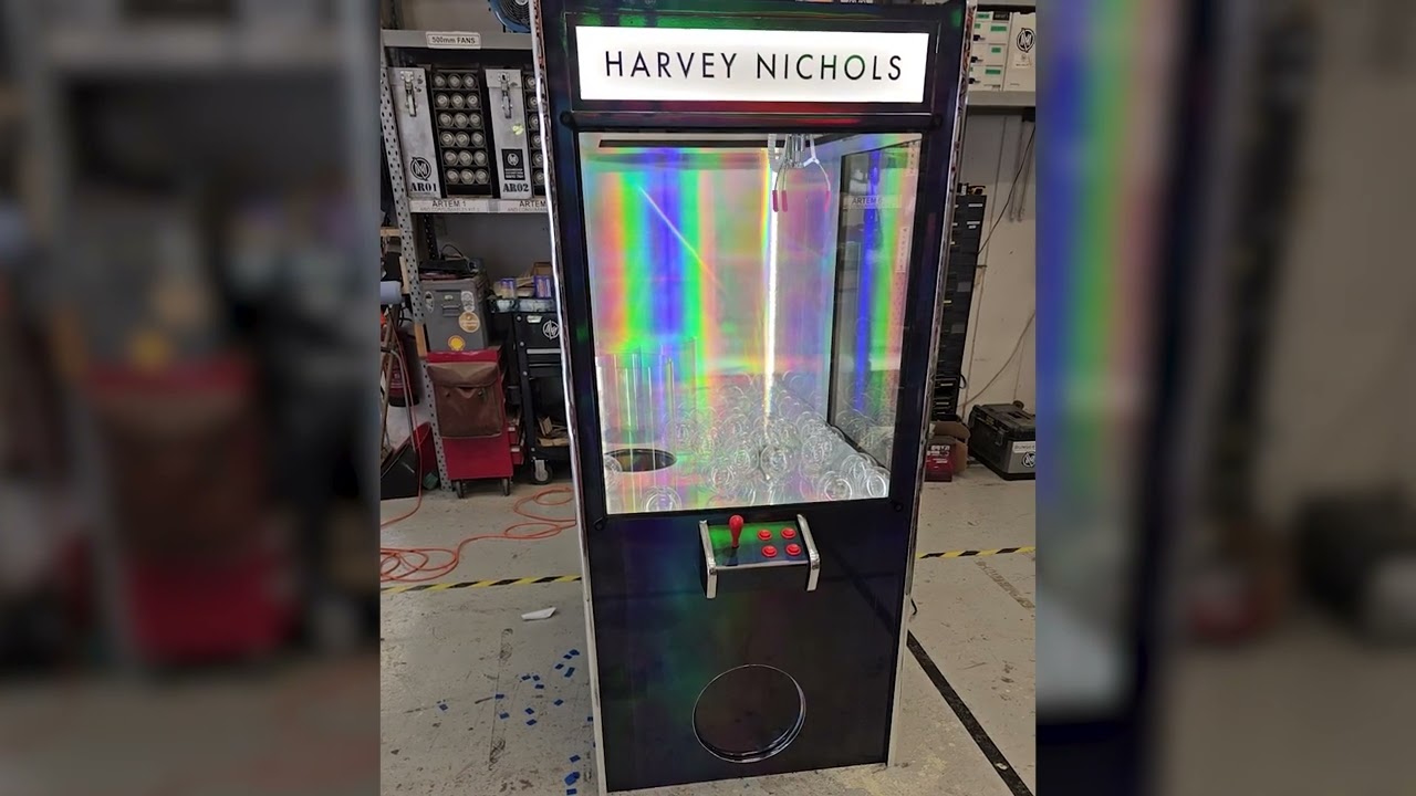 Arcade Claw Machine