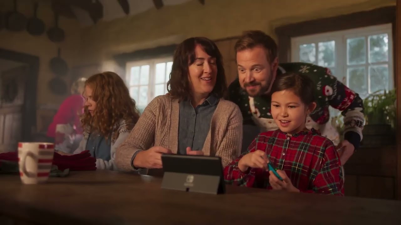 This Holiday Season, Treasure Moments Together