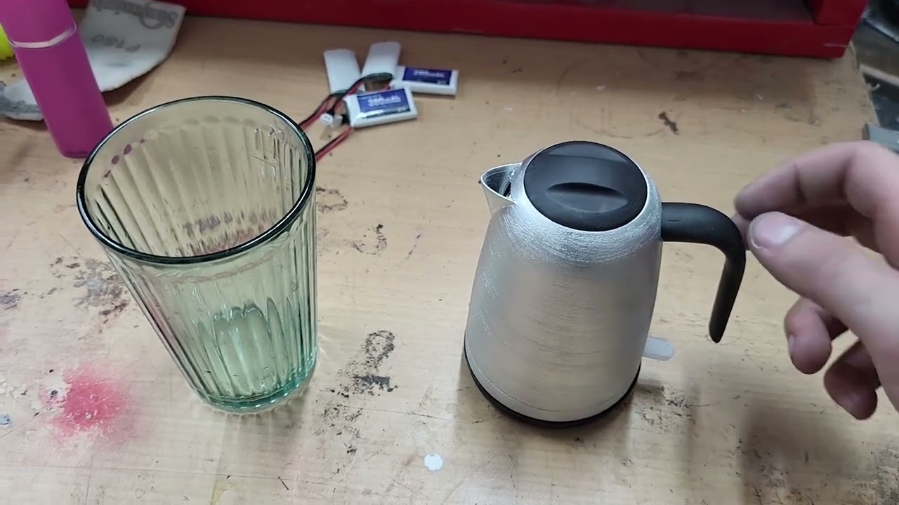 Look! A Tiny Kettle!